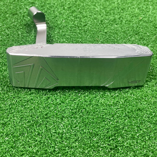 Seven Silvery Left Handed Golf Putter For Precision